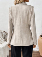 Women's Elegant and Lightweight Blazer with Modern Cut and Practical Pockets