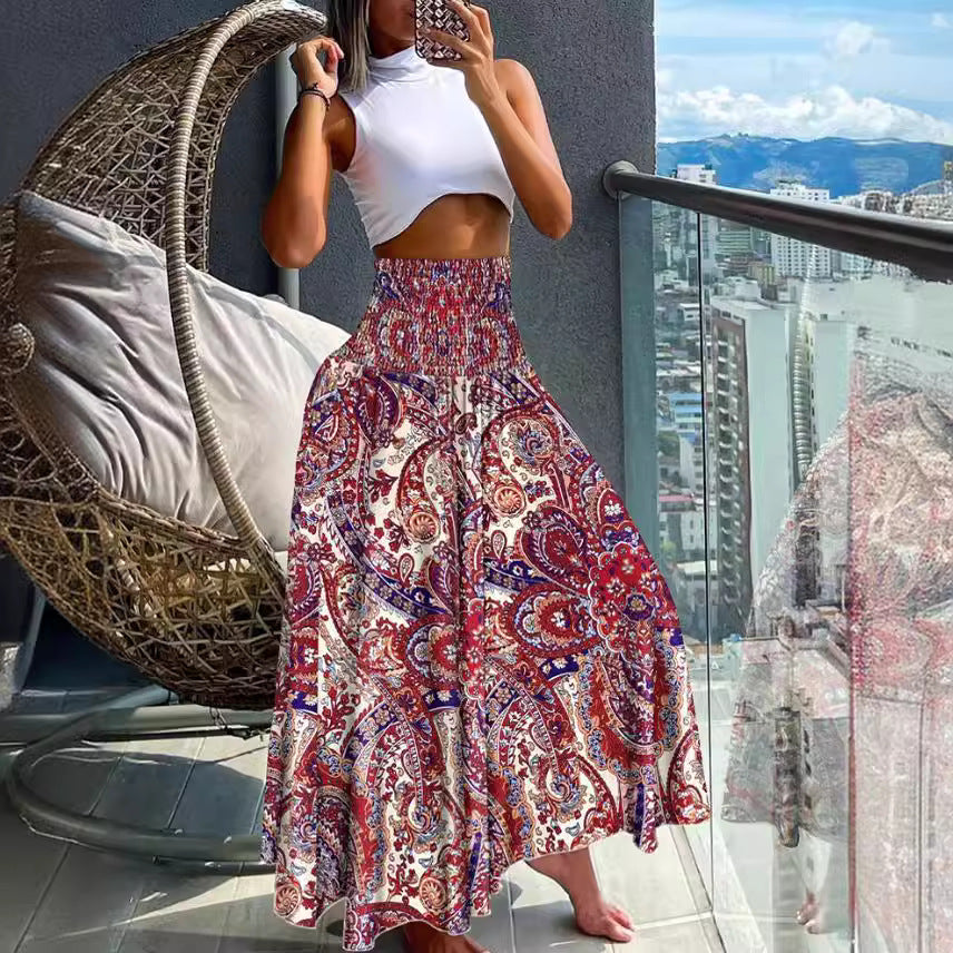 Women's Macro Skirt with Elastic Waist and Colorful Ethnic Pattern