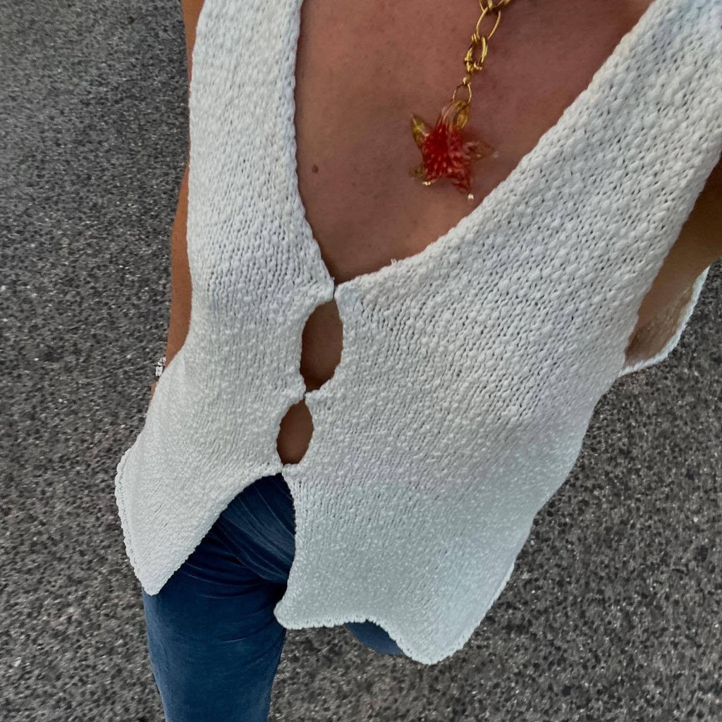 Women's Sleeveless Knit Vest