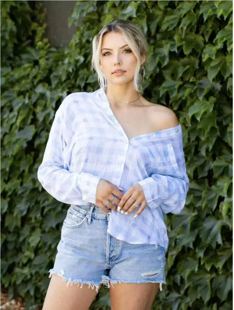 Women's Long-Sleeve Plaid Blouse