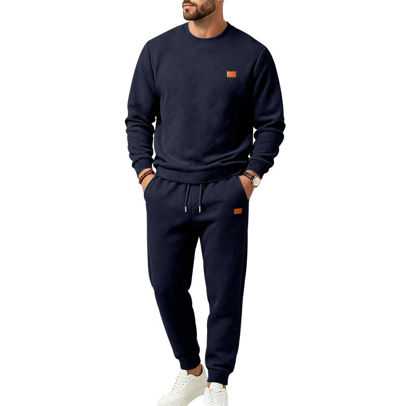 Men's leisure jogging suit made of textured fleece with round neckline and drawstring waistband