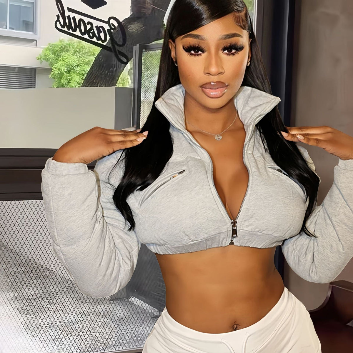 Women's Cropped Sports Jacket with Stylish Stand-Up Collar