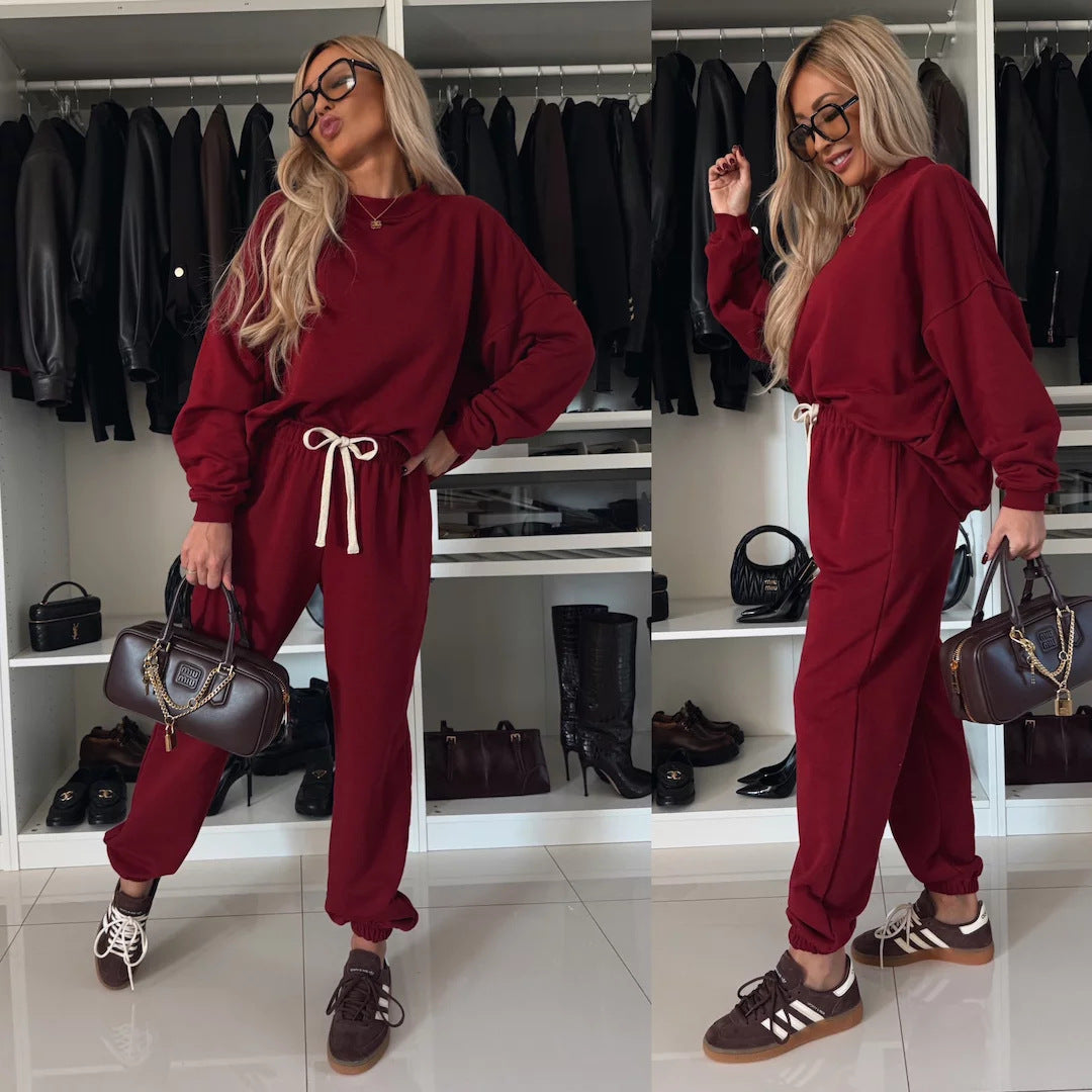 Women's Relaxed Sweatshirt and Pants Set