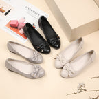 Women's Ballet Flats with Knot Detail