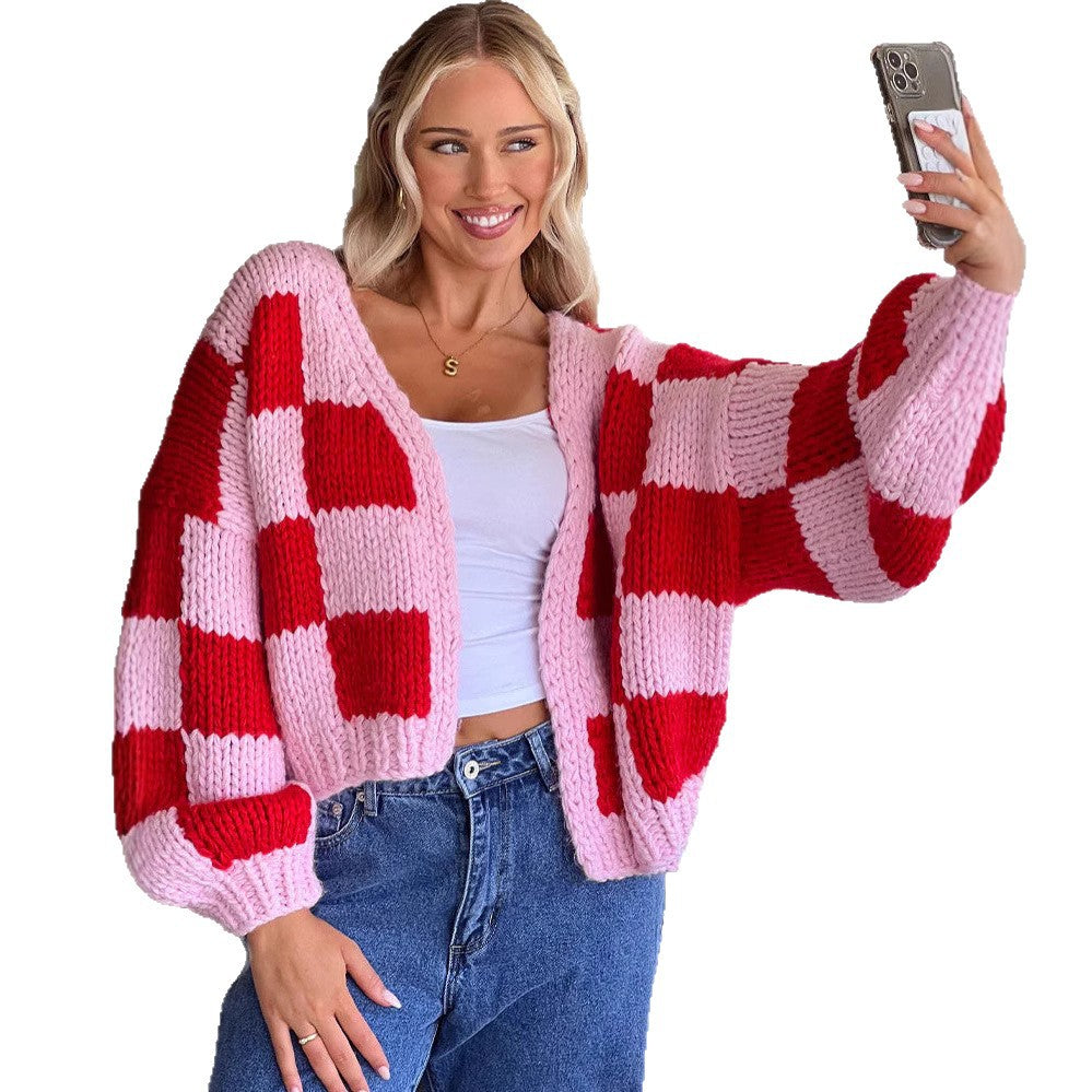 Women's Chunky Knit Cardigan in Modern Plaid