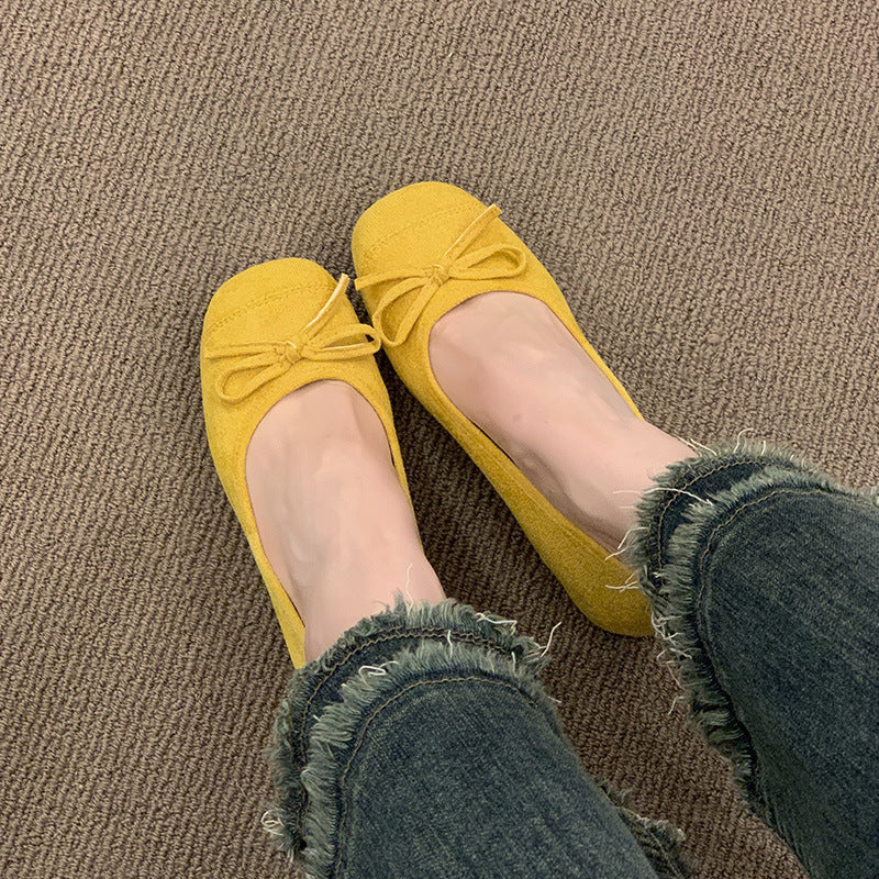 Women's Ballet Flats with Elegant Shine and Fine Bow