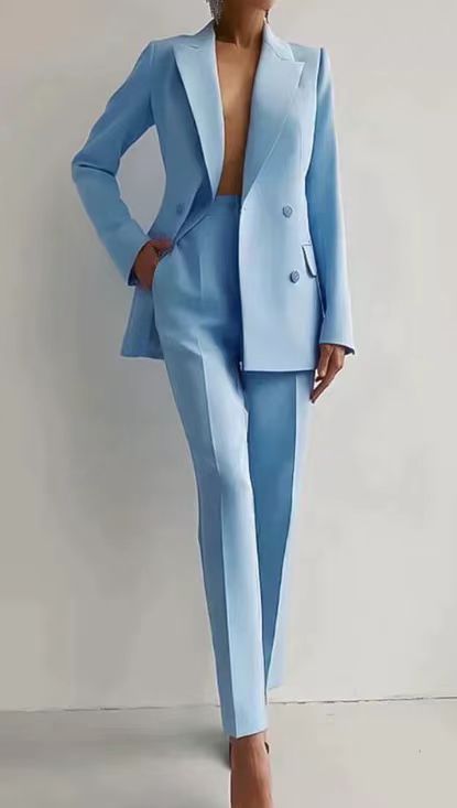 Women's Elegant Double-Breasted Blazer and Tailored Trousers