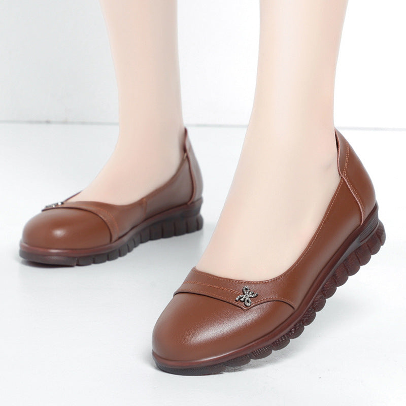 Women's Cushioned Ballet Flats with Embellishments