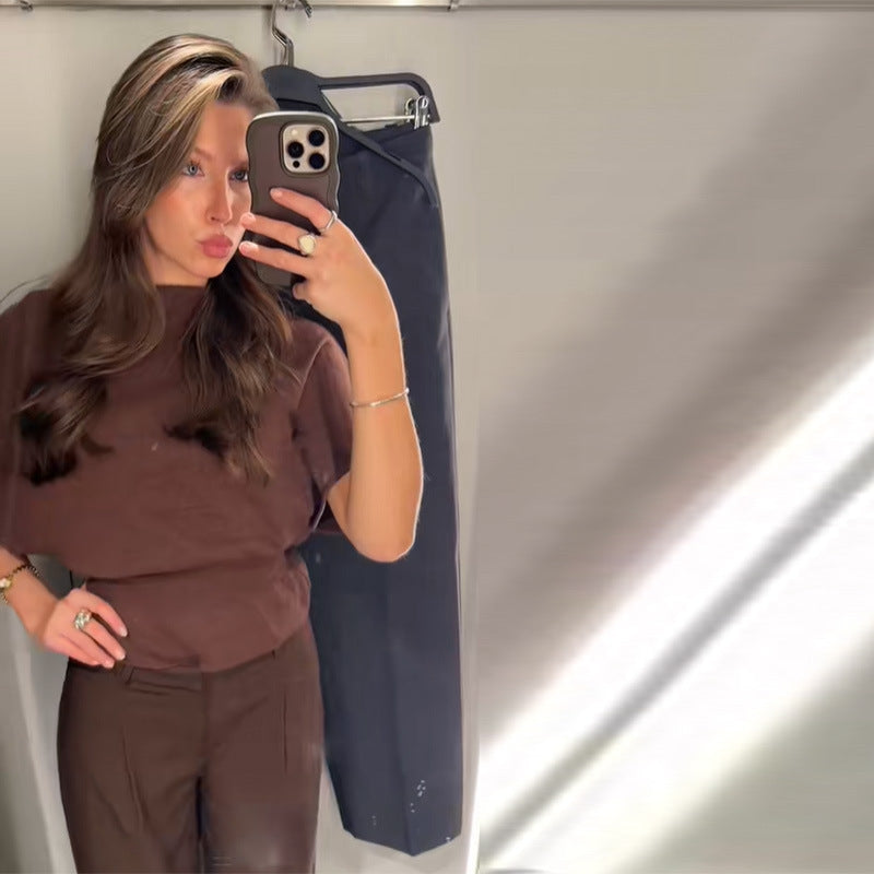 Elegant Women's Trouser Suit Set with Refined Fit