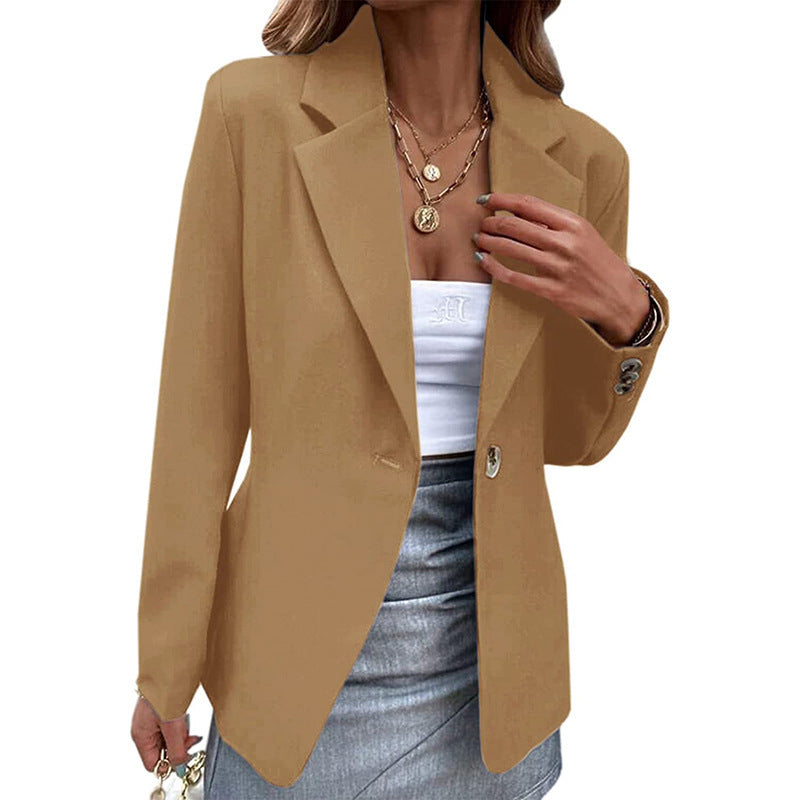 Elegant Women's Blazer with Slim Fit and High-Quality Details
