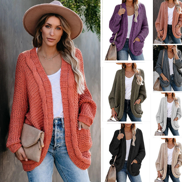 Women's Chunky Knit Jacket with Casual Contours and Large Pockets