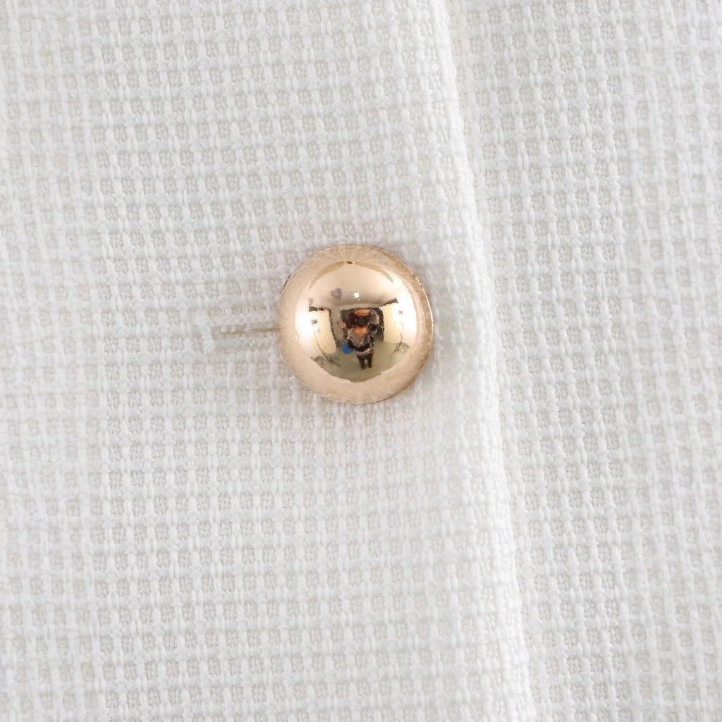 Elegant Cropped Jacket with Decorative Buttons