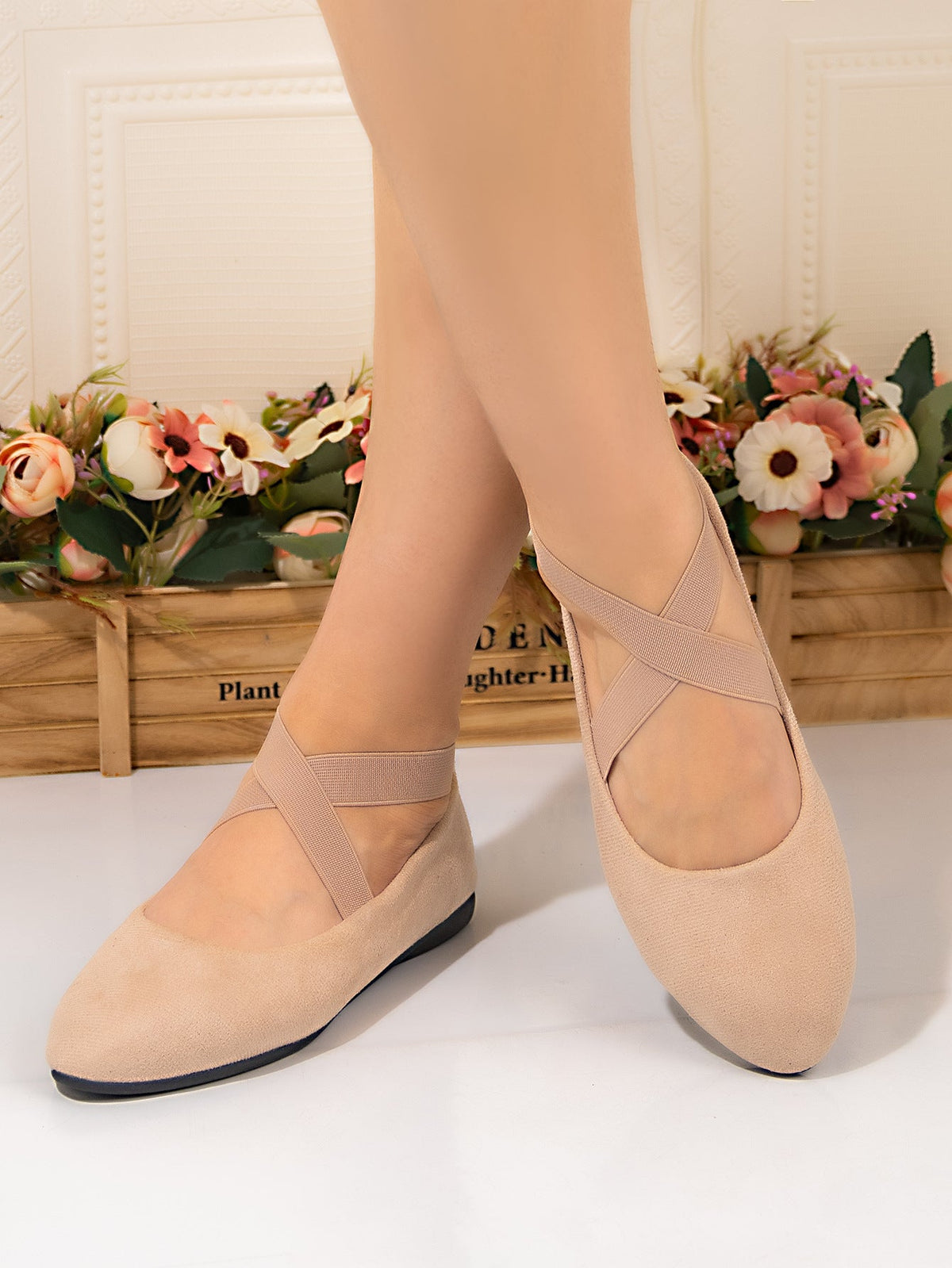 Women's Ballet Flats with Elegant Cross-Strap and Soft Lining