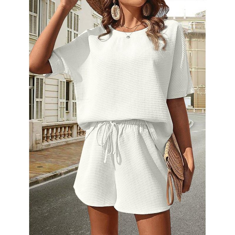 Casual Top and Shorts Set with Elastic Waist
