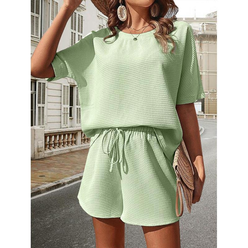 Casual Top and Shorts Set with Elastic Waist