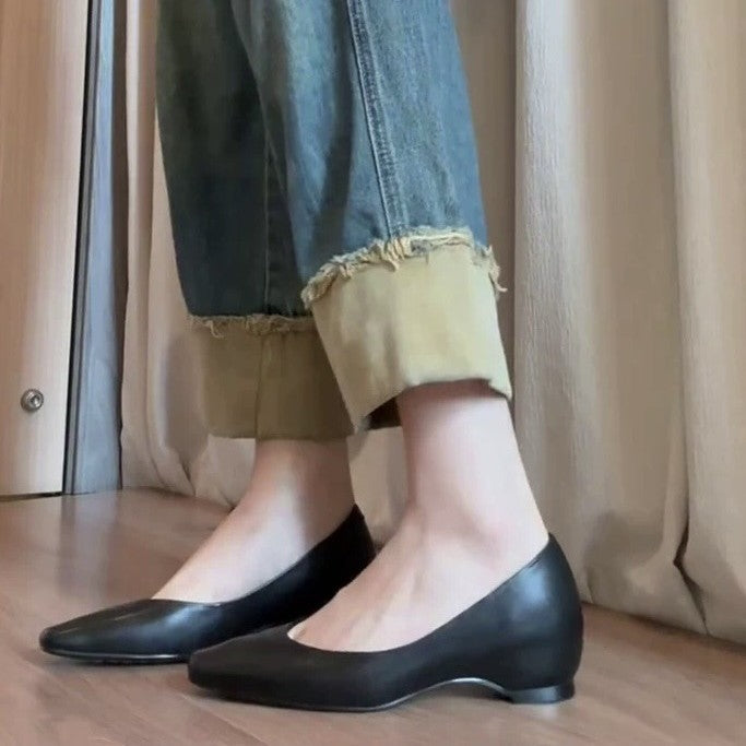 Women's Ballet Flats with Elegant Pointed Design and Comfortable Insole