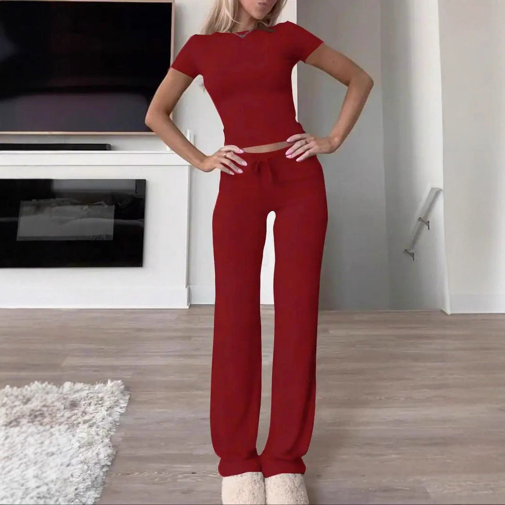 Women's Casual Lounge Set with Fitted Top and Comfortable Pants