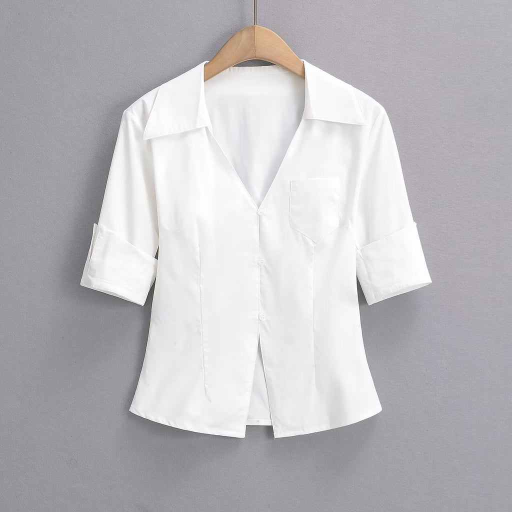 Women's Blouse with Elegant Cut and Pocket Detail
