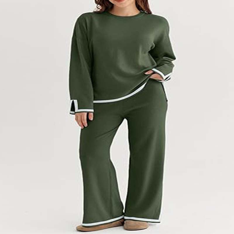 Women's Lounge Set with Wide Cut and Contrast Cuffs