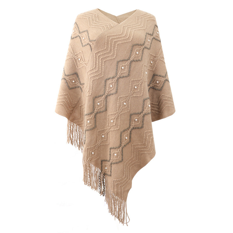 Women's Elegant Poncho with Textured Pattern and Decorative Fringe