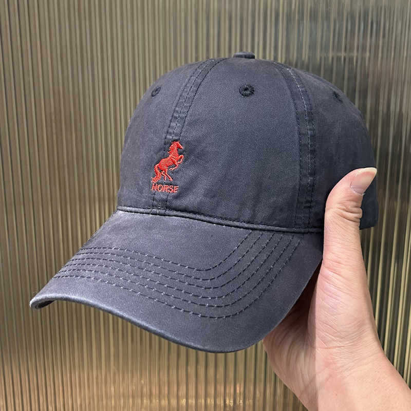 Men's Vintage-Inspired Adjustable Cap