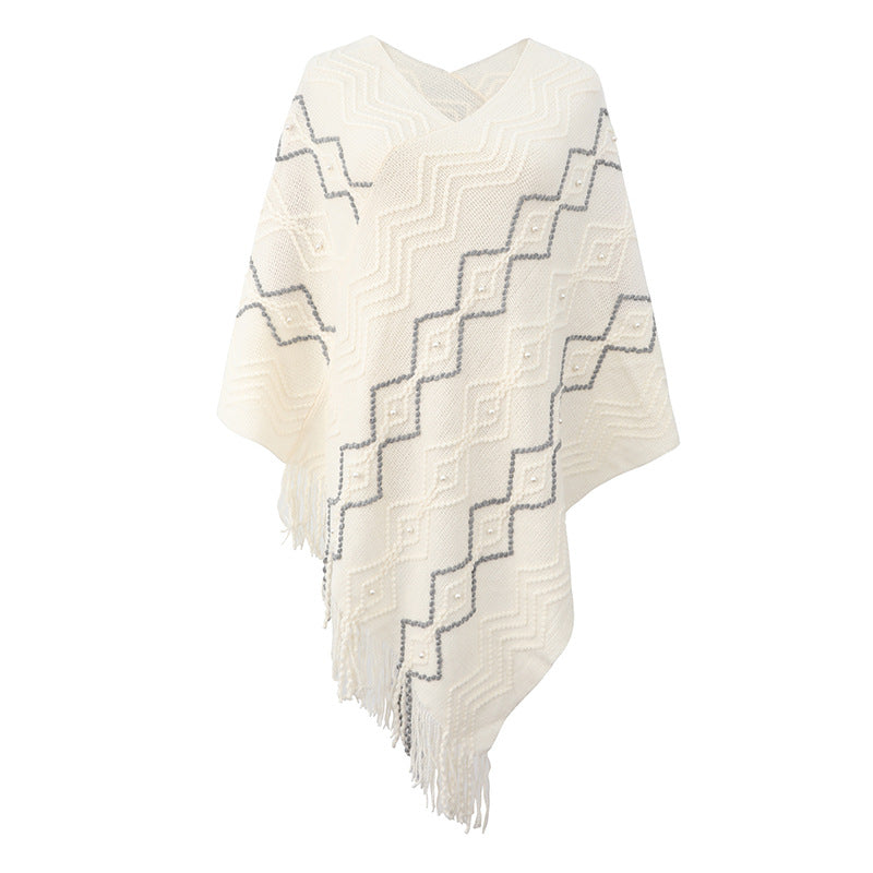 Women's Elegant Poncho with Textured Pattern and Decorative Fringe