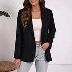 Women's Elegant Blazer with Timeless Cut and Practical Pockets
