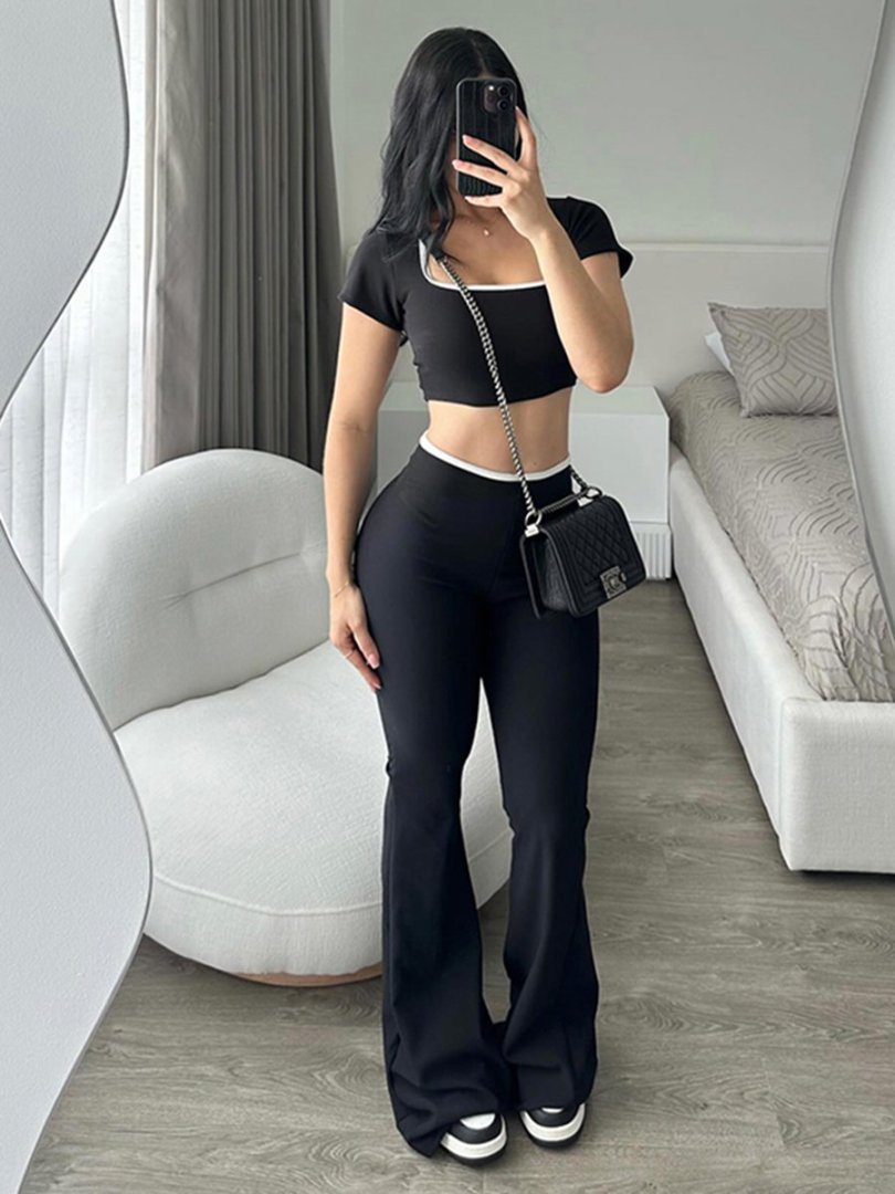 Women's Fashionable Crop Top with Tailored Cut and Wide Trousers