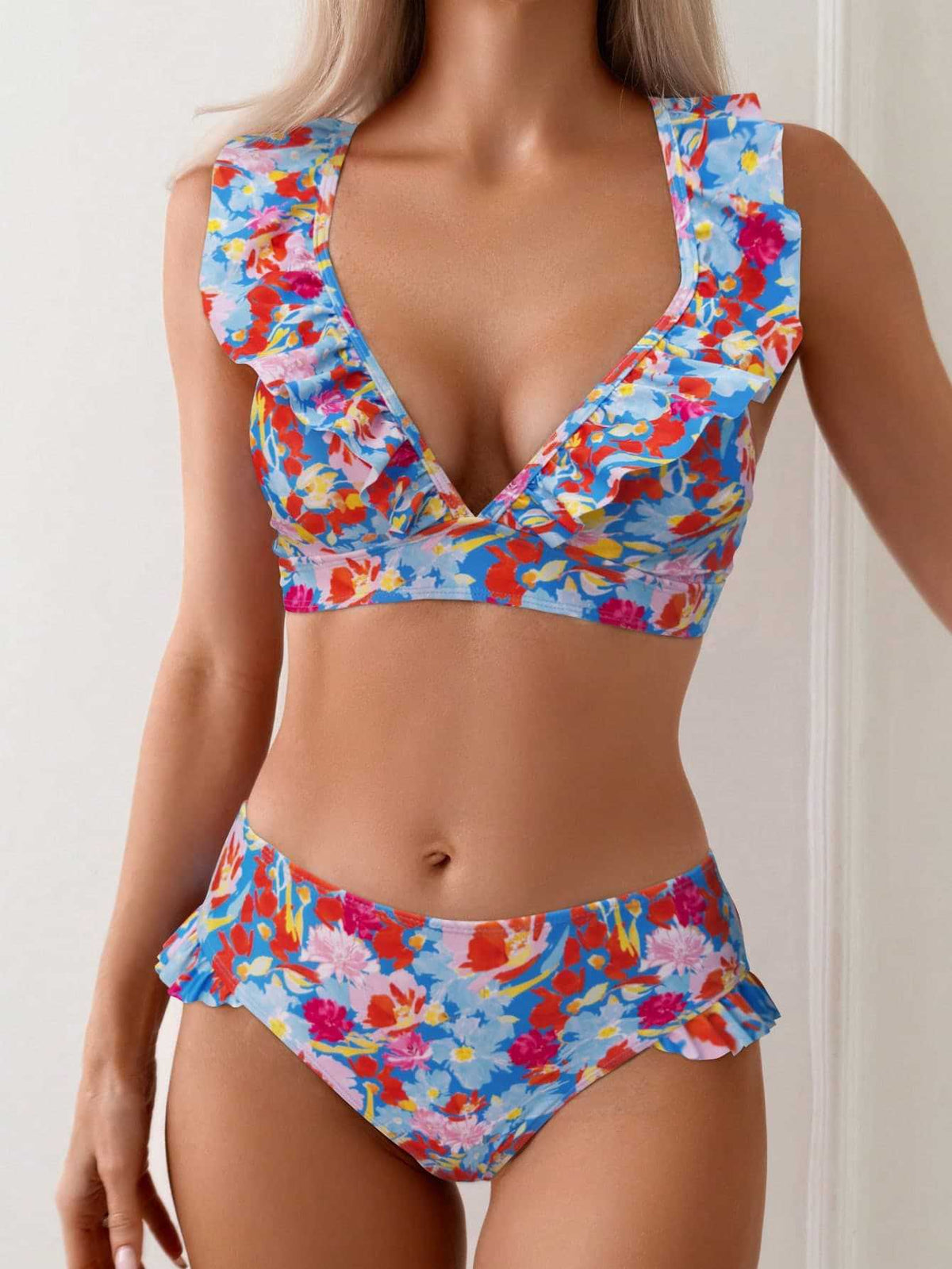 Women's Ruffled Floral Swim Set