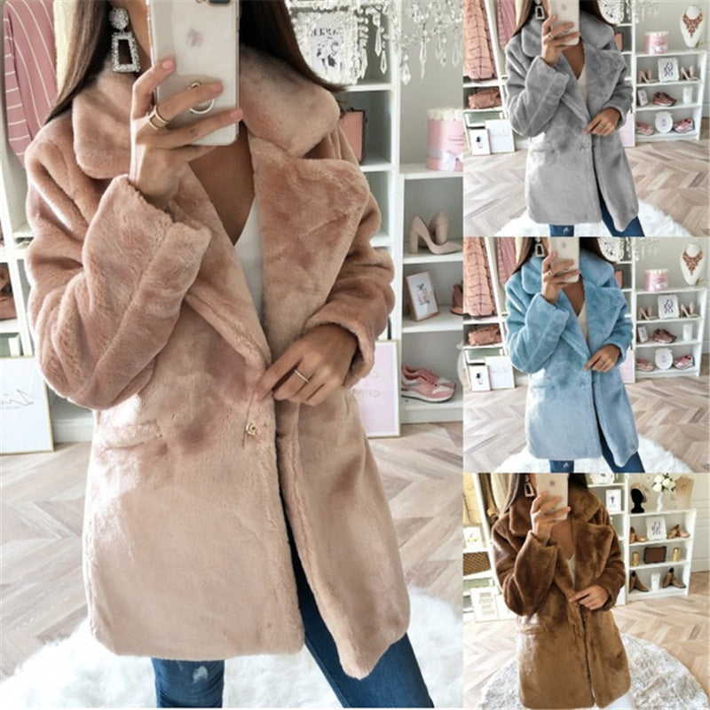 Women's Elegant Faux Fur Jacket with Patch Pockets