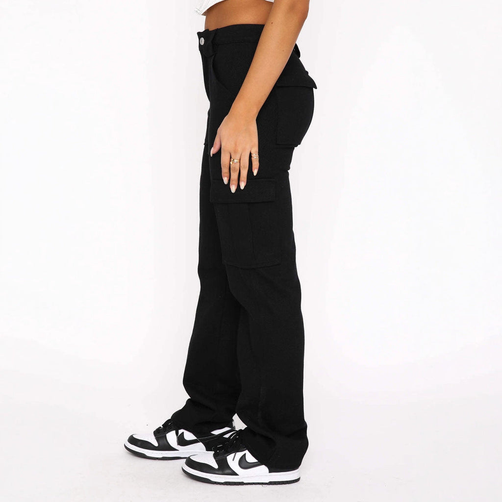Women's Cargo-Style Pants with High Pockets and Relaxed Fit