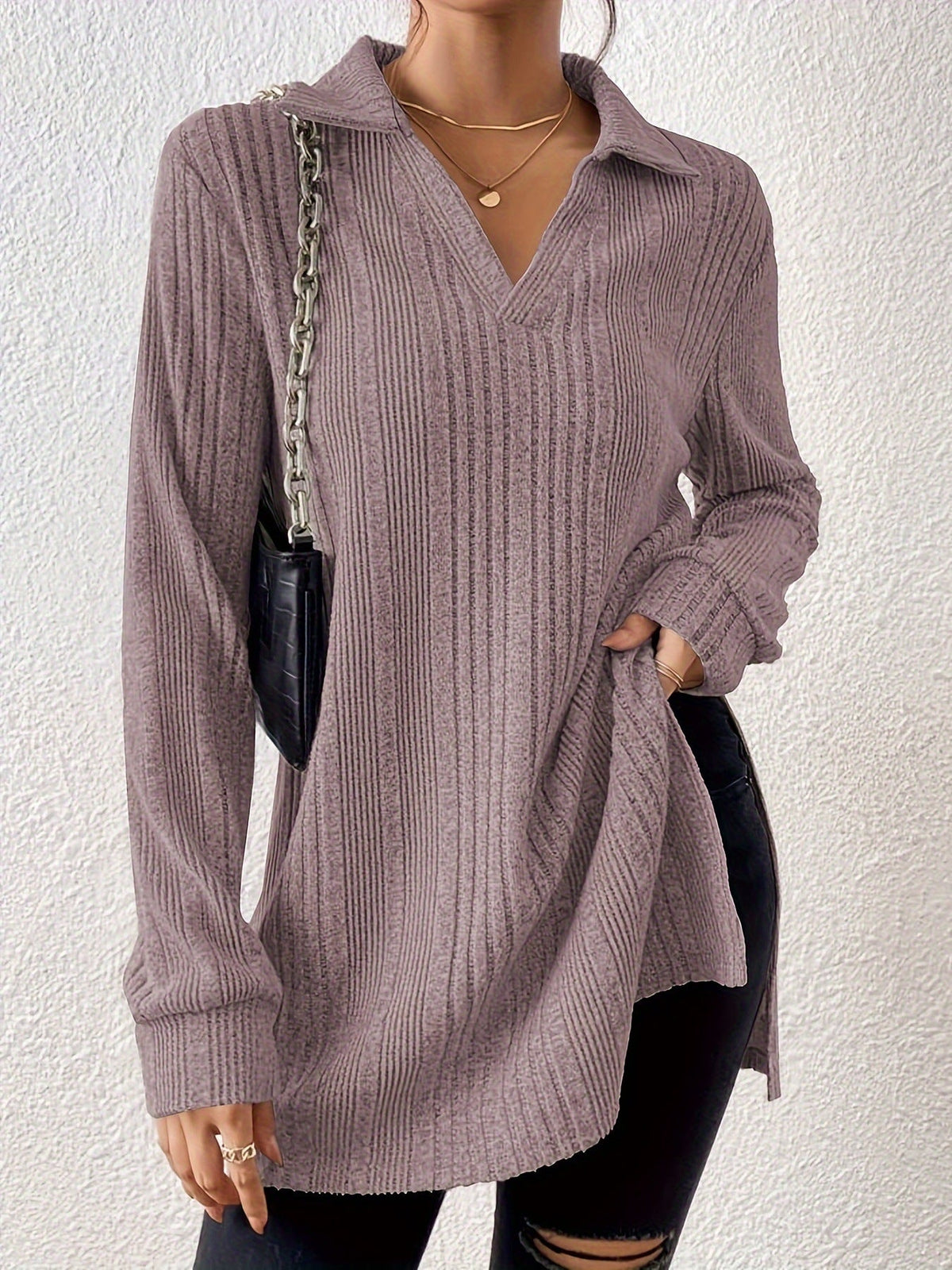 Women's Long Sleeve Shirt with Textured V-Neck and Ribbed Details