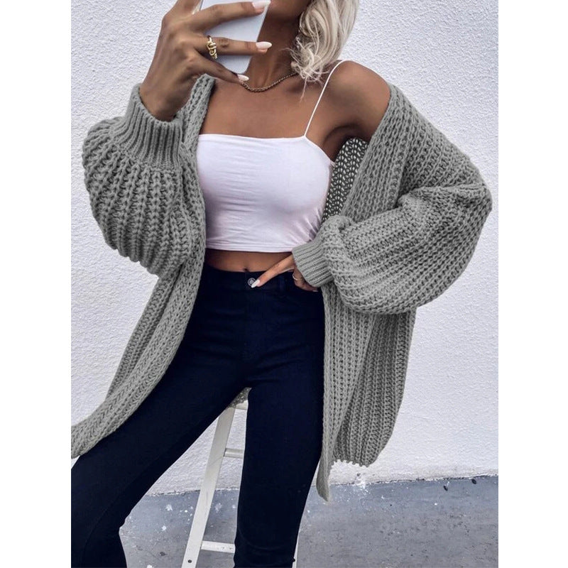 Women's Chunky Knit Cardigan with Wide Sleeves and Casual Look