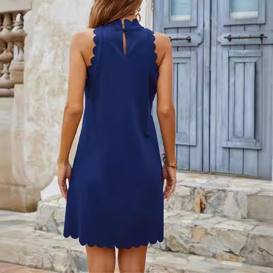 Women's Sleeveless Scalloped-Neck Flowy Dress