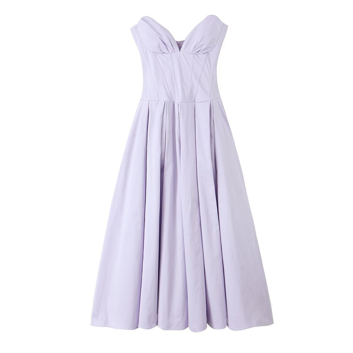 Women's Evening Dress with Sweetheart Neckline and Flowing Skirt