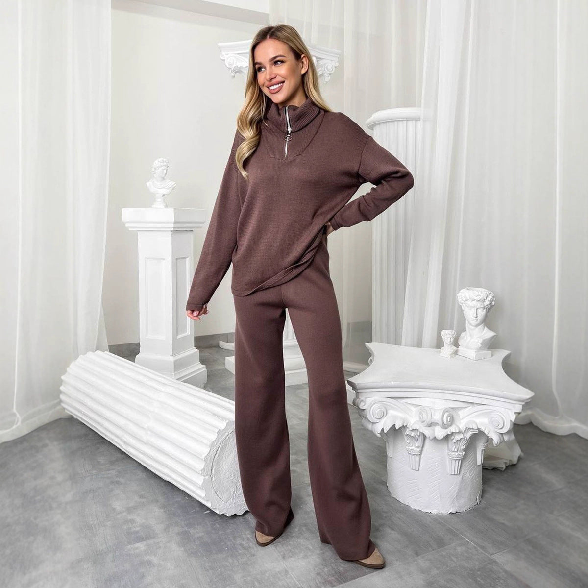 Women's Comfortable Sweat Set with High Collar