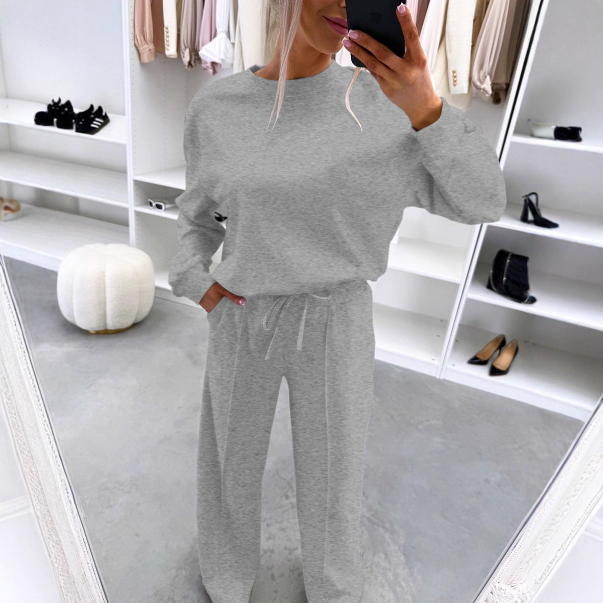 Women's Casual Loungewear Set with Oversize Batwing Sweater and Wide Jersey Pants