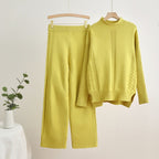 Women's Comfortable Knit Loungewear Set with High Cuffs and Decorative Cable Knits