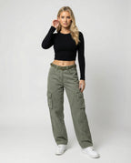 Women's High-Waisted Wide-Leg Cargo Pants with Reinforced Knees and Integrated Belt