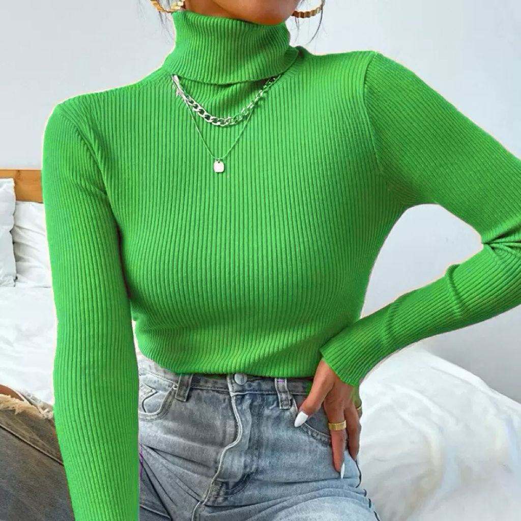 Elegant Women's Turtleneck Sweater with Fine Ribbed Texture