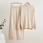 Women's Comfortable Knit Loungewear Set with High Cuffs and Decorative Cable Knits