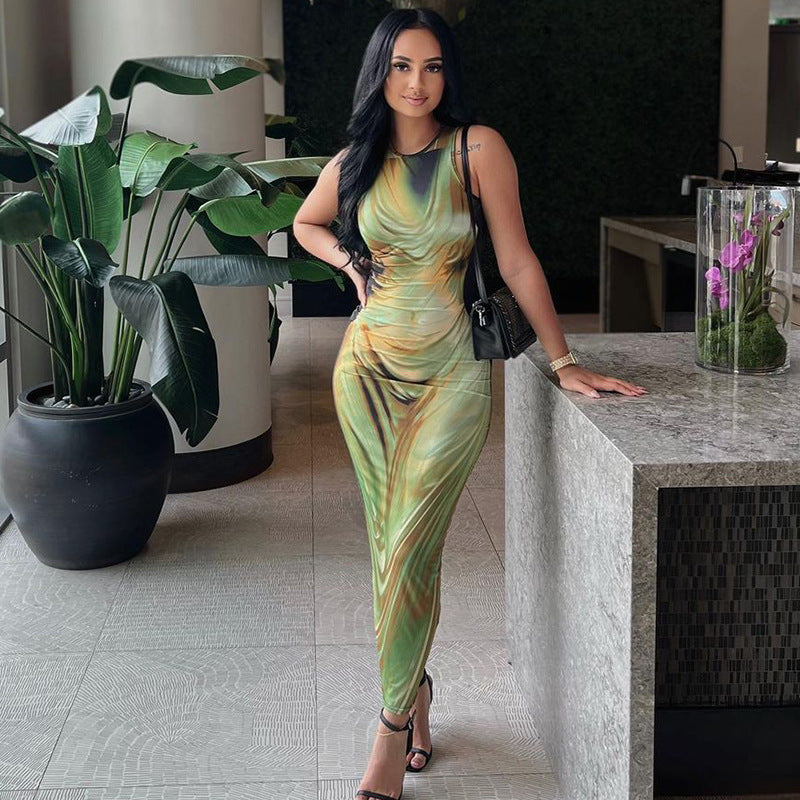 Elegant Cocktail Dress with Sophisticated Cut