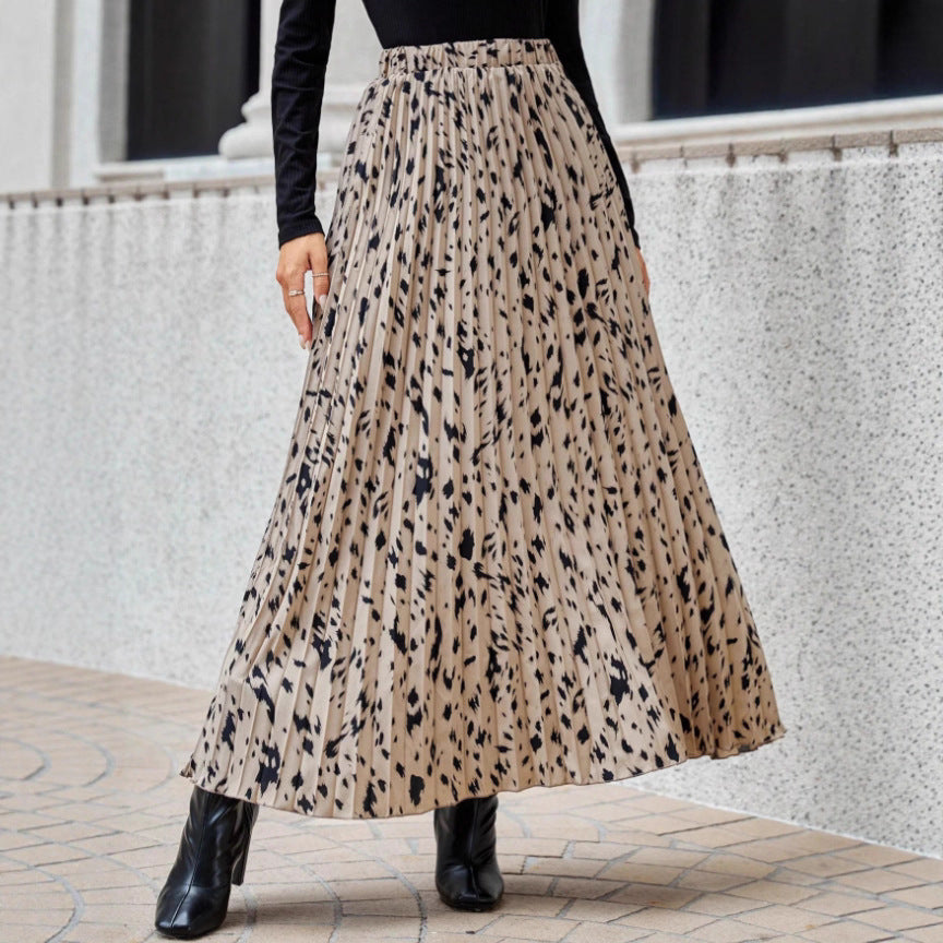 Women's Pleated Maxi Skirt with Fashionable Pattern
