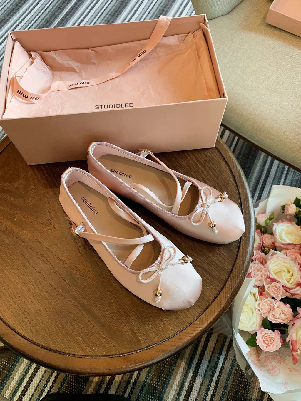 Women's Ballet Flats with Fine Straps and Bow Detail