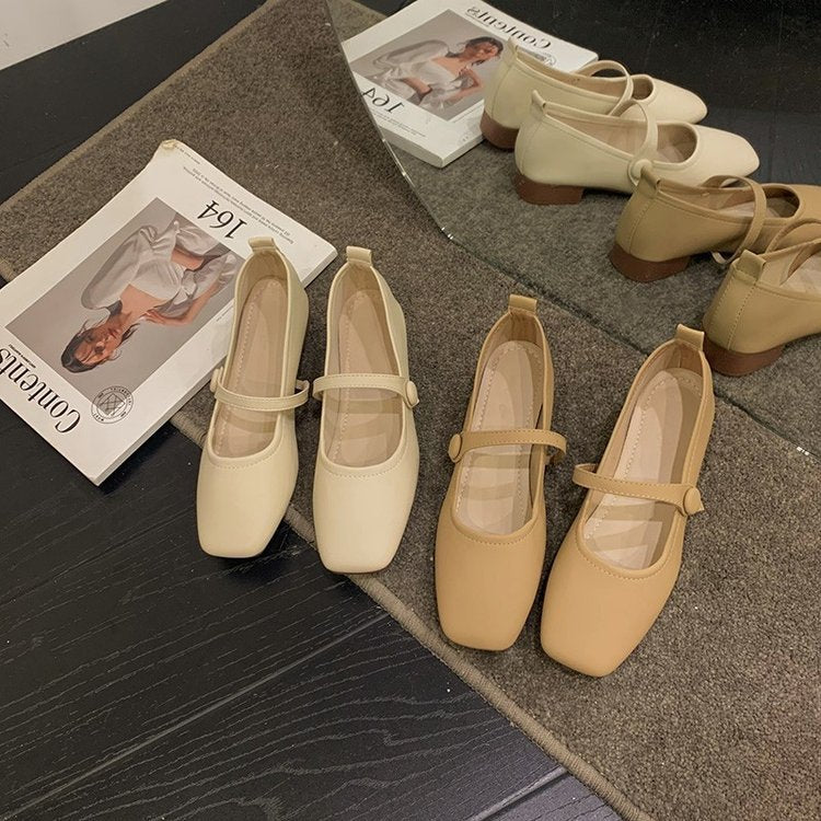 Women's Ballet Flats with Elegant Strap and Textured Finish