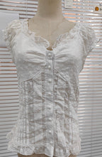 Women's Blouse with Romantic Ruffle Design and Decorative Buttons