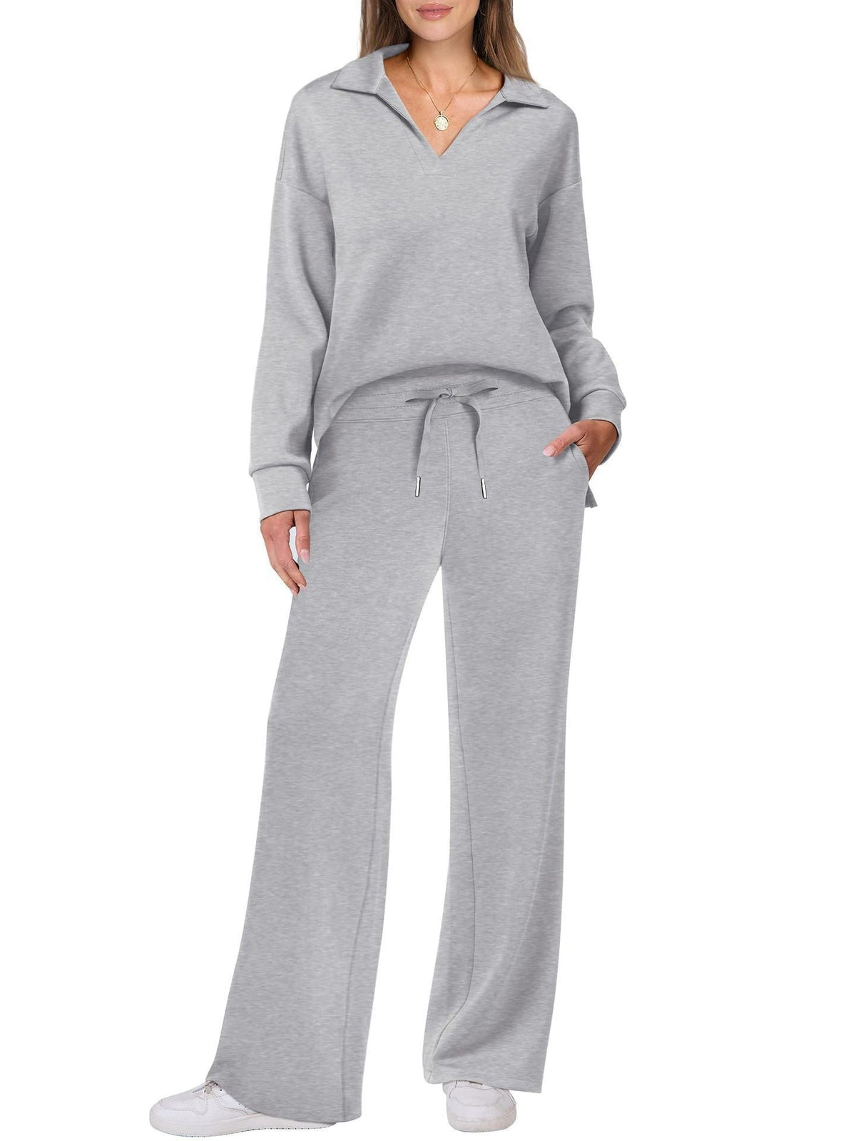 Women's Comfortable Leisure Suit with V-Neck and Loose Fit