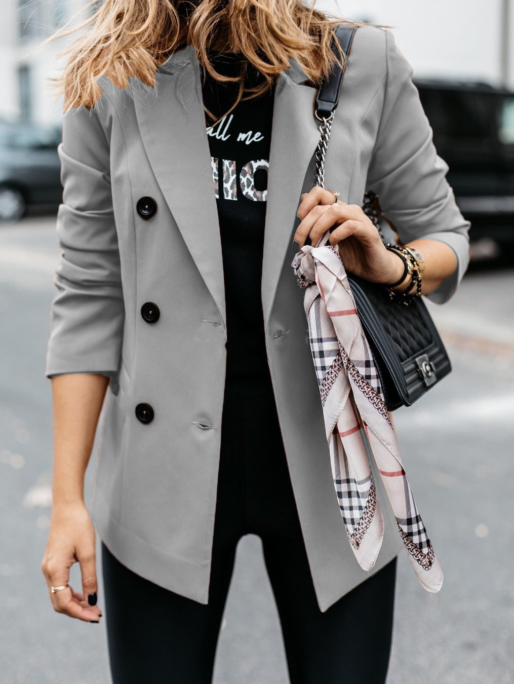 Women's Elegant Tailored Blazer with Double-Breasted Button Closure