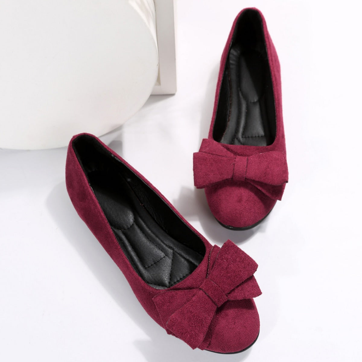 Women's Ballet Flats with Elegant Bow Detail