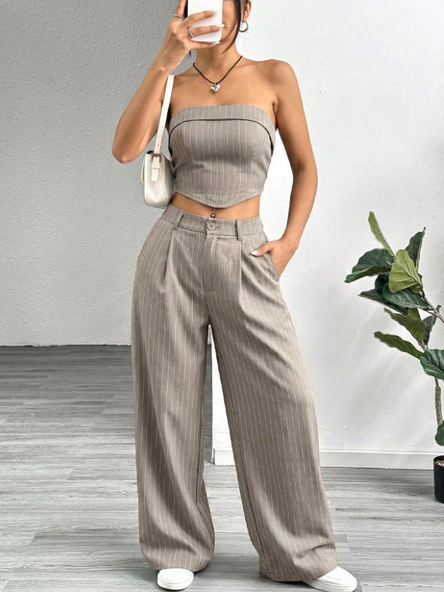 Elegant and Airy Set with Striped Pattern